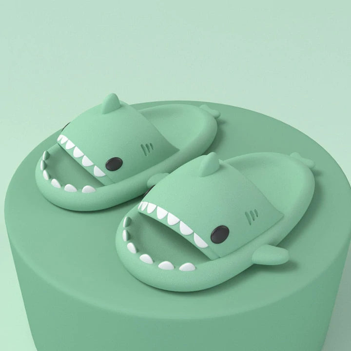Fluffy Shark Slides™ | De zomer trend 2022